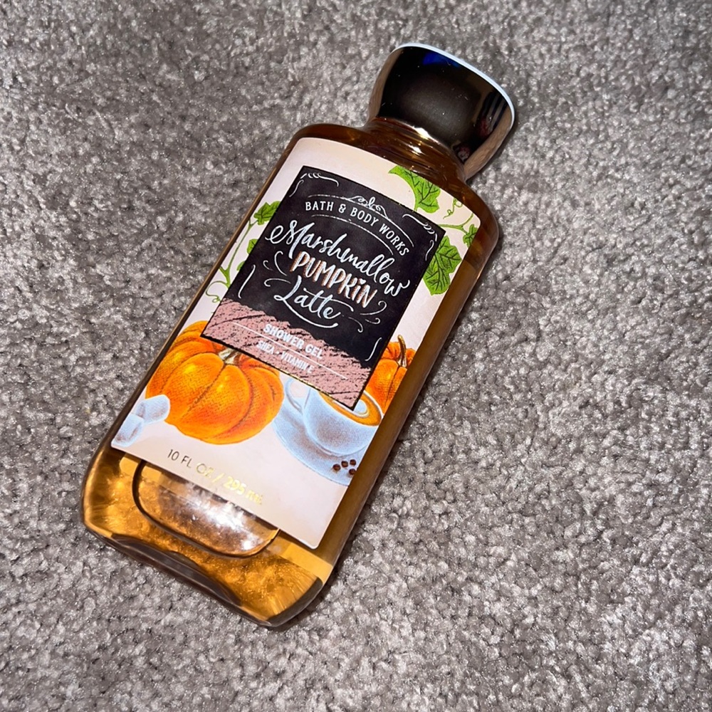 Marshmallow pumpkin latte bath and body works